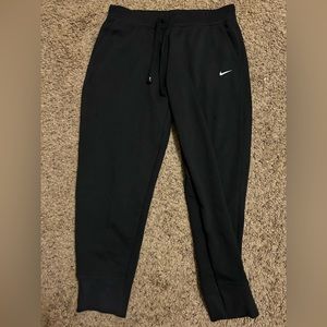 never worn black nike sweatpants size L